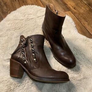 Chio‎ Studded Block Heel Bootie Size 40 Brown Kissre Side Zip Made Spain Boots